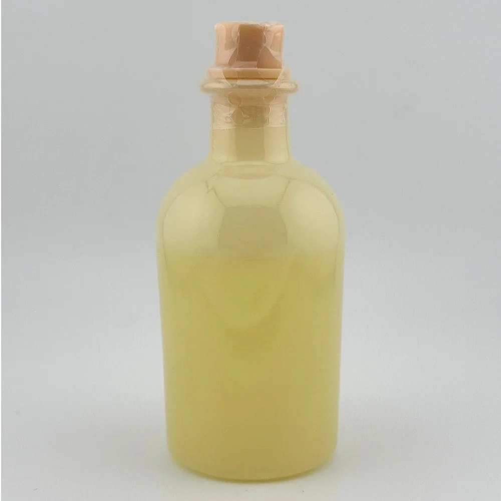Illume Tried & True Leaf Reed Diffuser‎ 3 Oz. - Cozy Cashmere